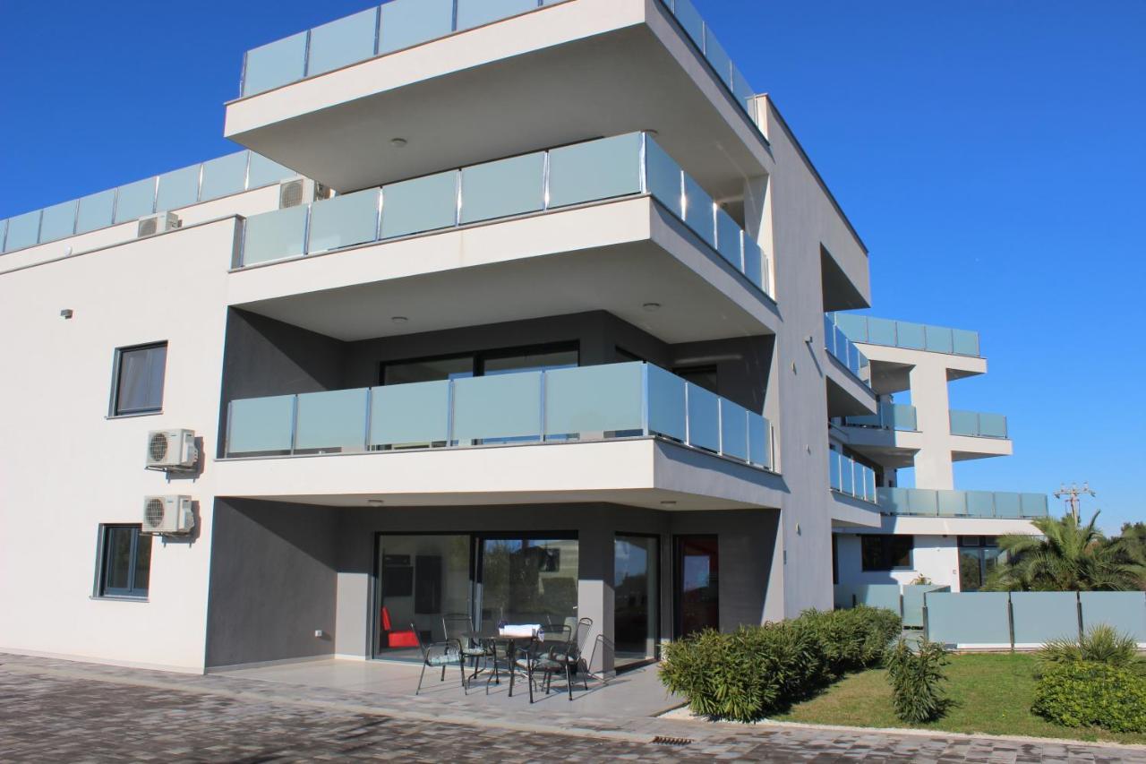 Apartmani Uwe Banjole Exterior photo